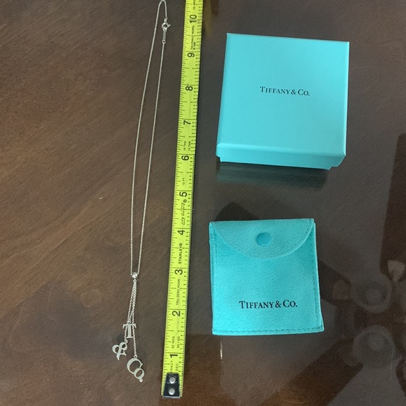 AUTHENTIC RARE VINTAGE TIFFANY & Co. Dangle necklace. AUTHENTIC $250 - Picture 5 of 8